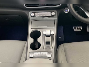 Used Hyundai KONA 2023 for sale - 78563528: Photo