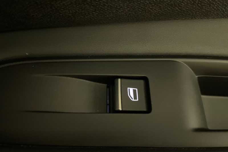 Used Peugeot 3008 2021 for sale - 77347060: Photo 35