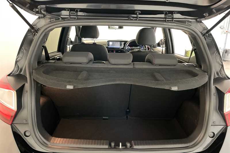 Used Hyundai i10 2022 for sale - 77146908: Photo 24