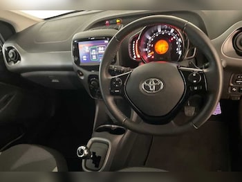 Used Toyota AYGO 2021 for sale - 75815834: Photo