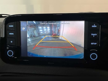 Used Hyundai i10 2023 for sale - 77627709: Photo