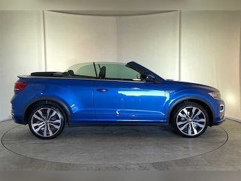 Used Volkswagen T-Roc 2022 for sale - 78798631: Photo