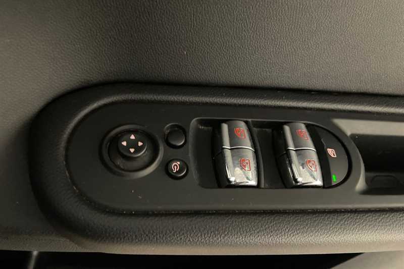 Used MINI Countryman 2017 for sale - 77146105: Photo 18