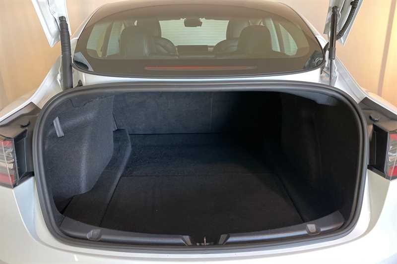 Used Tesla Model 3 2021 for sale - 76372661: Photo 24
