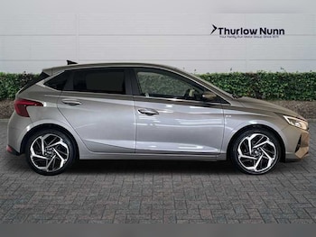 Used Hyundai i20 2023 for sale - 76003744: Photo 2