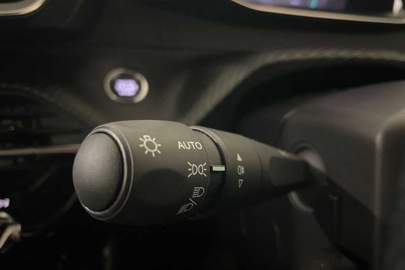 Used Peugeot 2008 2025 for sale - 77471748: Photo 25