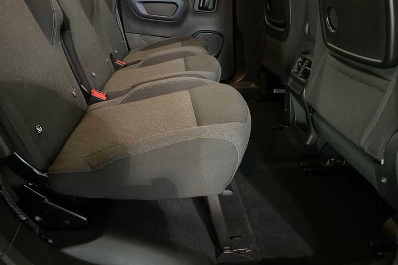 Vehicle 32