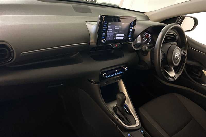 Used Toyota Yaris 2022 for sale - 77146362: Photo 13