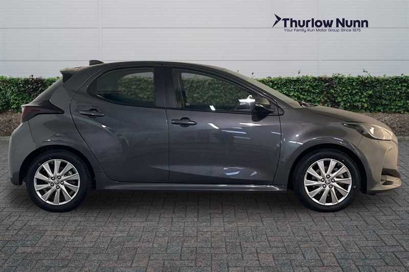 Used Toyota Yaris 2022 for sale - 77146362: Photo 2