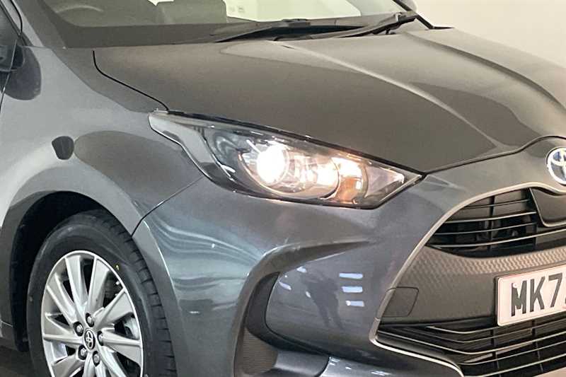 Used Toyota Yaris 2022 for sale - 77146362: Photo 39