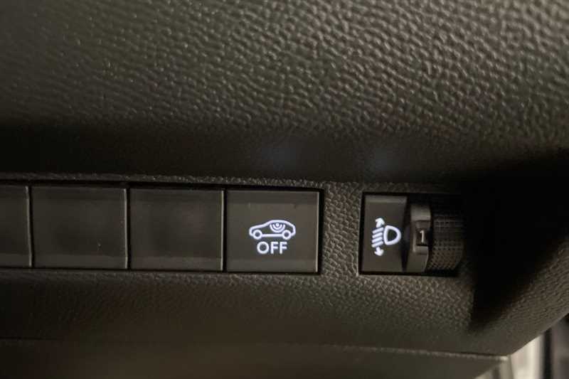 Used Peugeot E-2008 2024 for sale - 77512996: Photo 27