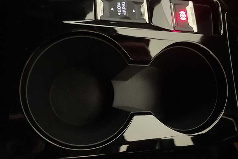 Used Peugeot E-2008 2024 for sale - 77512996: Photo 33