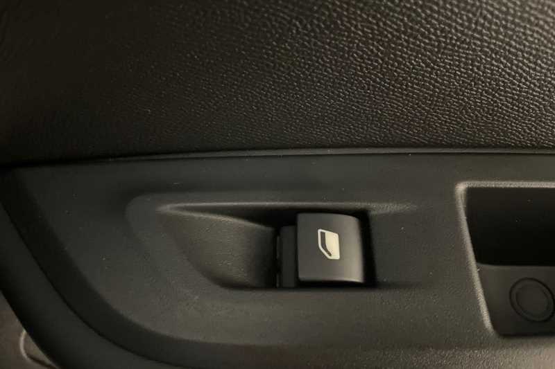 Used Peugeot E-2008 2024 for sale - 77512996: Photo 37