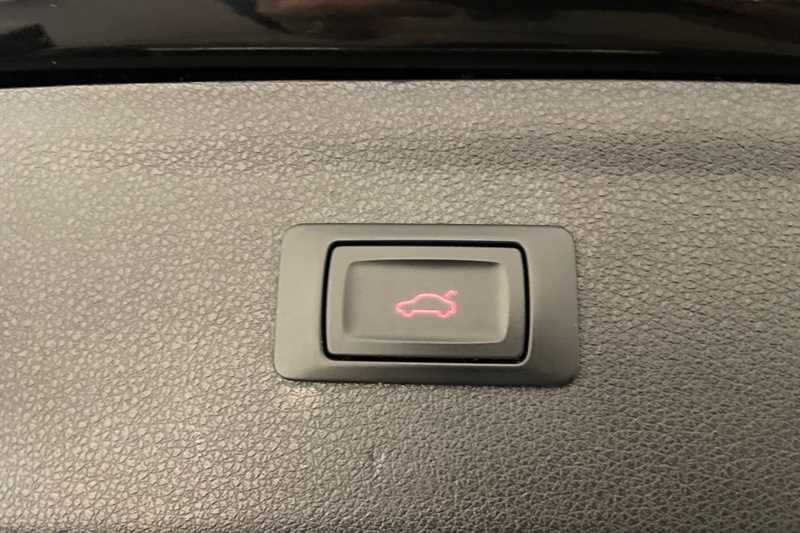 Used Audi Q3 2016 for sale - 77512947: Photo 37