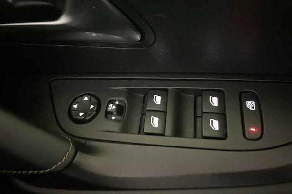 Used Peugeot 2008 for sale - 76229553: Photo 18