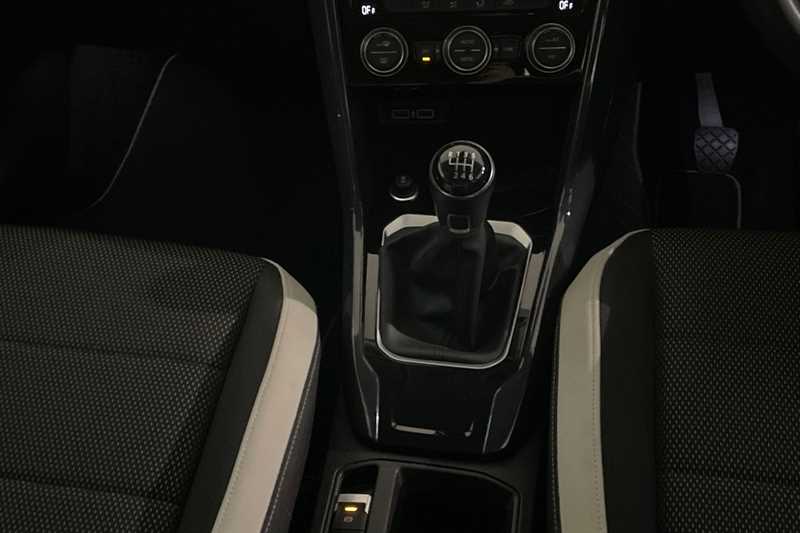 Used Volkswagen T-Roc 2019 for sale - 76390283: Photo 14