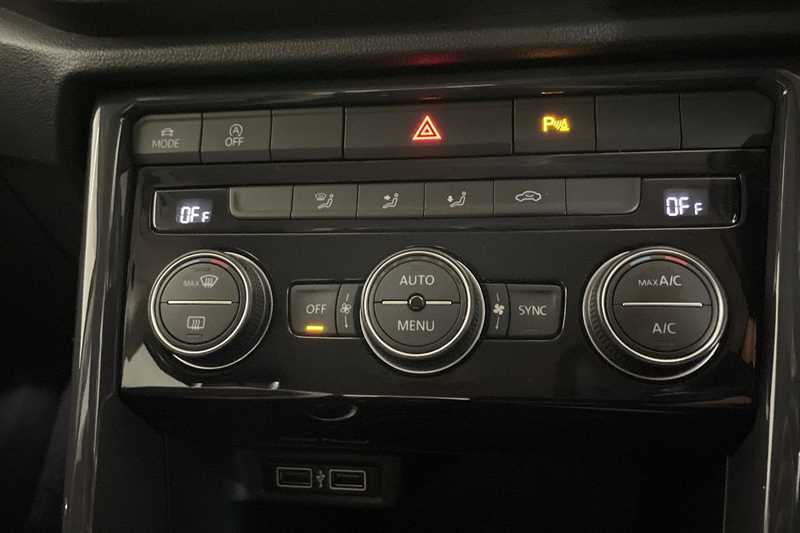 Used Volkswagen T-Roc 2019 for sale - 76390283: Photo 15