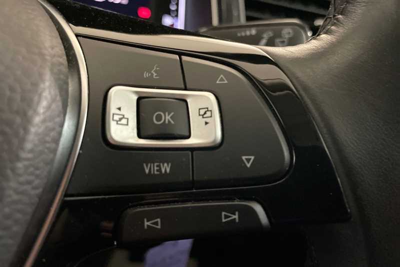 Used Volkswagen T-Roc 2019 for sale - 76390283: Photo 22