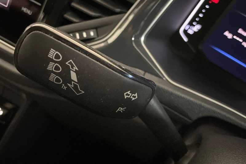 Used Volkswagen T-Roc 2019 for sale - 76390283: Photo 25