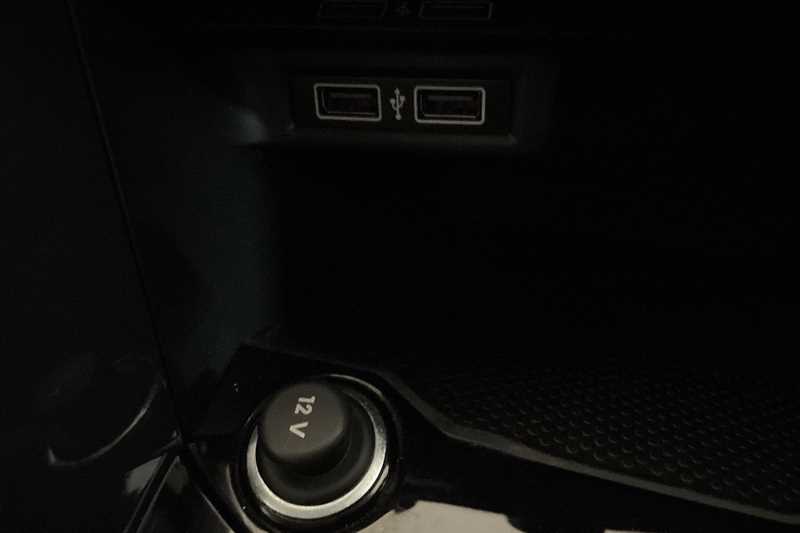 Used Volkswagen T-Roc 2019 for sale - 76390283: Photo 28