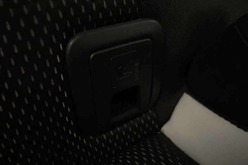 Used Volkswagen T-Roc 2019 for sale - 76390283: Photo 32