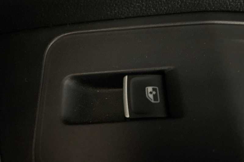 Used Volkswagen T-Roc 2019 for sale - 76390283: Photo 34