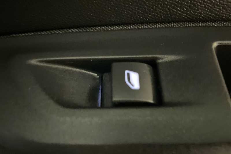 Used Peugeot 2008 2023 for sale - 77146263: Photo 34