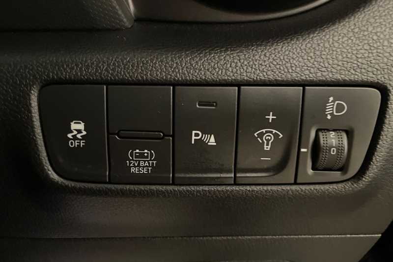 Used Hyundai KONA 2022 for sale - 77316128: Photo 27