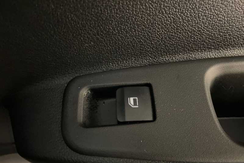 Used Hyundai i10 2025 for sale - 76204400: Photo 35