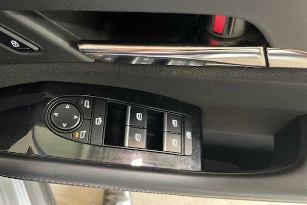 Used Mazda CX-30 2021 for sale - 76204131: Photo 16