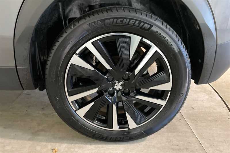 Used Peugeot 2008 2022 for sale - 76705943: Photo 13