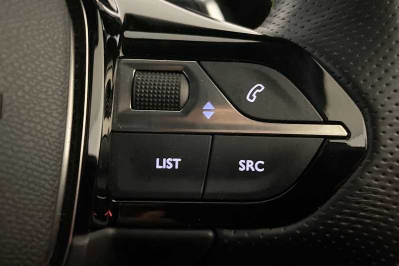 Used Peugeot 2008 2022 for sale - 76705943: Photo 23