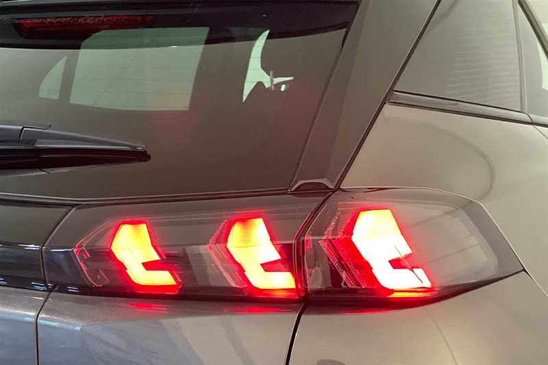 Used Peugeot 2008 2022 for sale - 76705943: Photo 38