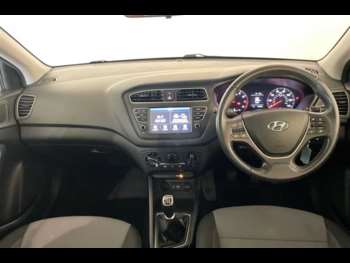 Used Hyundai i20 2019 for sale - 74936898: Photo
