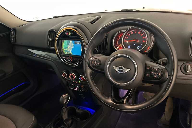 Used MINI Countryman 2017 for sale - 77513860: Photo 2