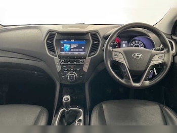 Used Hyundai Santa Fe 2016 for sale - 78187181: Photo