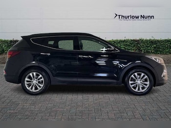 Used Hyundai Santa Fe 2016 for sale - 78187181: Photo