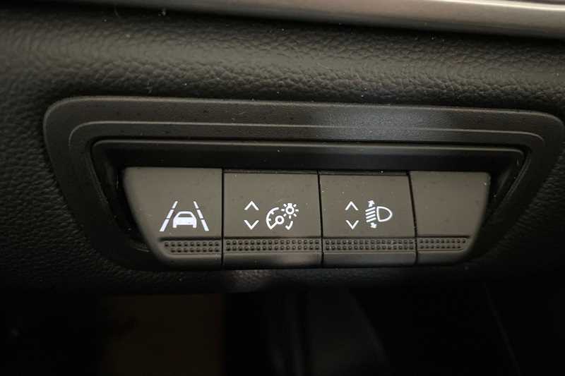 Used Renault Captur 2022 for sale - 77256678: Photo 28