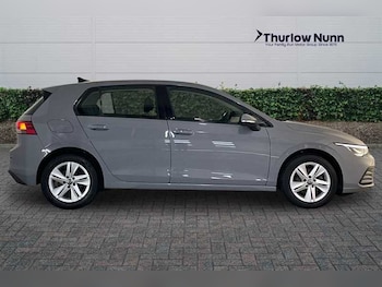 Used Volkswagen Golf 2022 for sale - 77685935: Photo