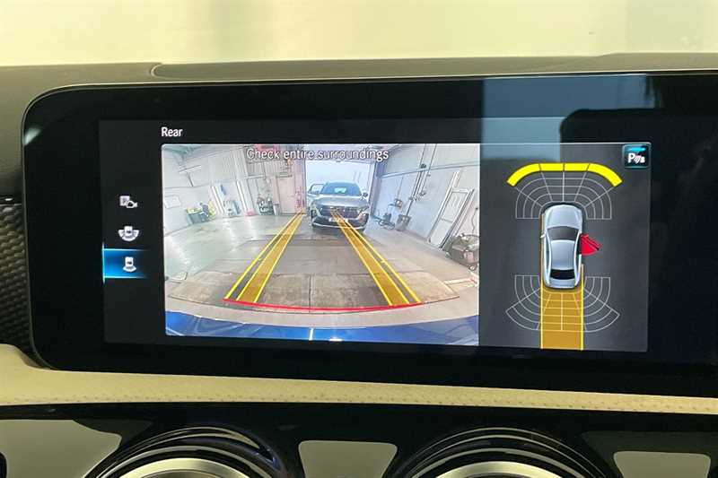 Used Mercedes-Benz A-Class 2022 for sale - 76587182: Photo 11