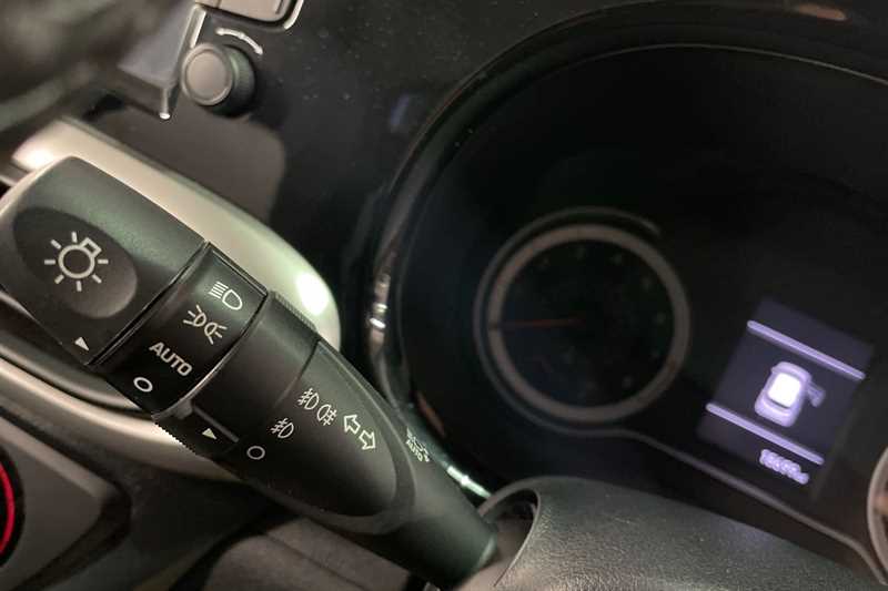 Used Hyundai i10 2020 for sale - 77512997: Photo 25