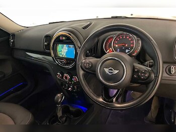 Used MINI Countryman 2017 for sale - 77471959: Photo