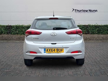 Used Hyundai i20 2015 for sale - 78320912: Photo