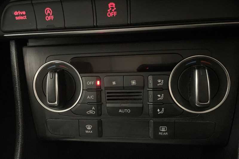 Used Audi Q3 2017 for sale - 76204288: Photo 17