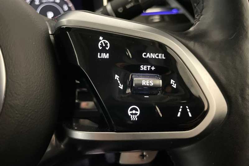 Used Jaguar F-Pace 2022 for sale - 76328413: Photo 22