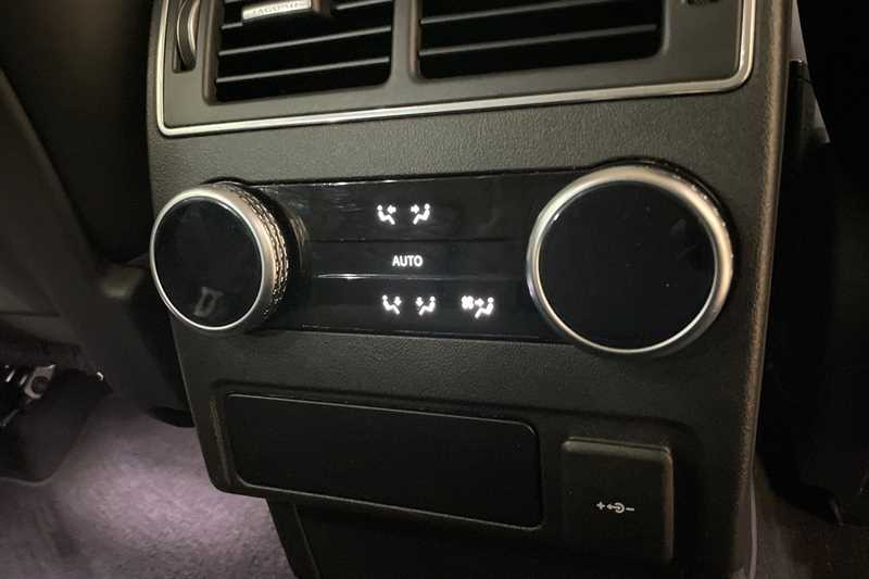 Used Jaguar F-Pace 2022 for sale - 76328413: Photo 36