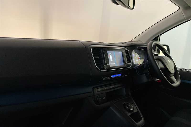 Used Peugeot Traveller 2020 for sale - 77513484: Photo 19