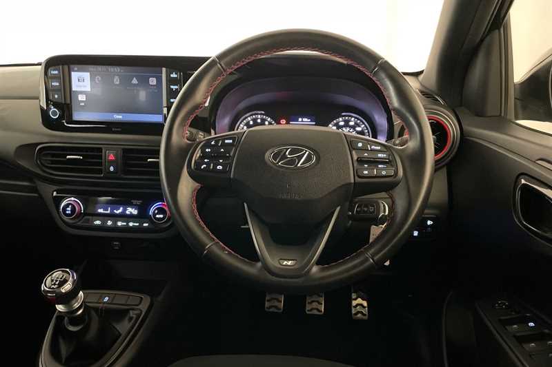 Used Hyundai i10 2022 for sale - 76515117: Photo 2