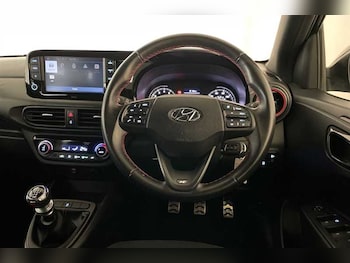 Used Hyundai i10 2022 for sale - 76515117: Photo