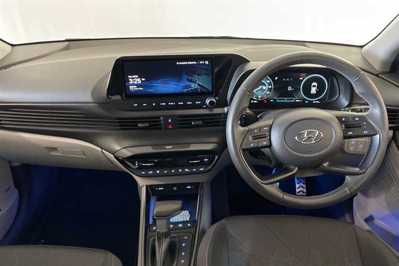 Used Hyundai BAYON 2023 for sale - 78137145: Photo 2
